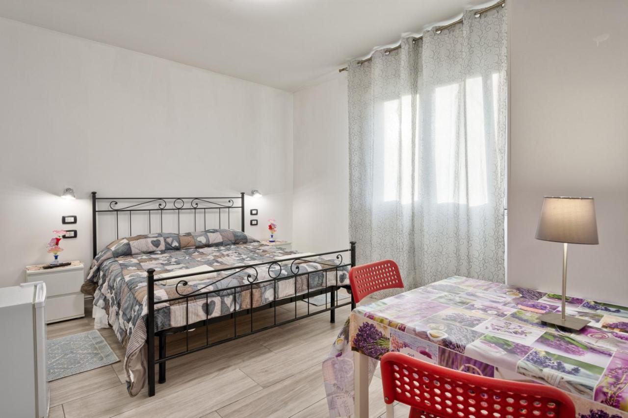 Venice Pink House Hotel มาร์เกรา ภายนอก รูปภาพ