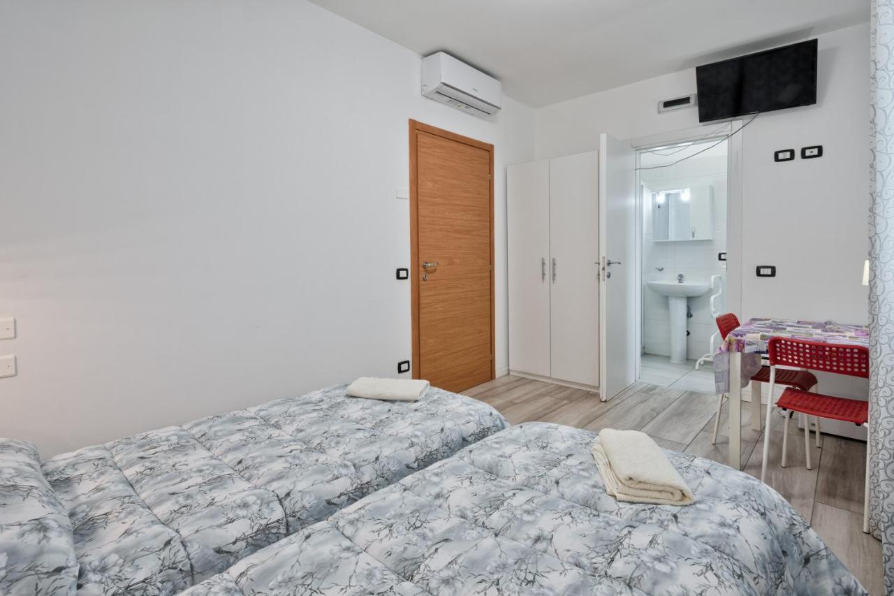 Venice Pink House Hotel มาร์เกรา ภายนอก รูปภาพ